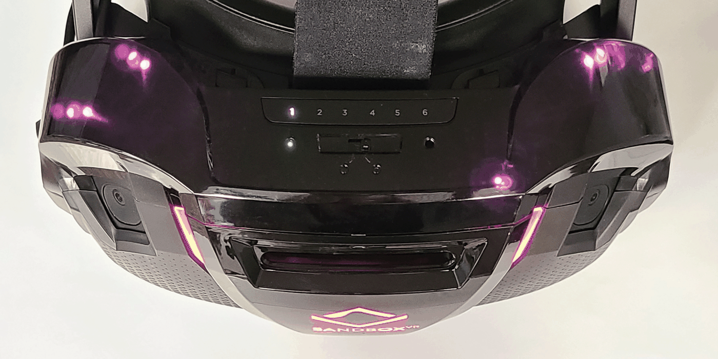 Underside of the head tracker with illuminated player LEDs